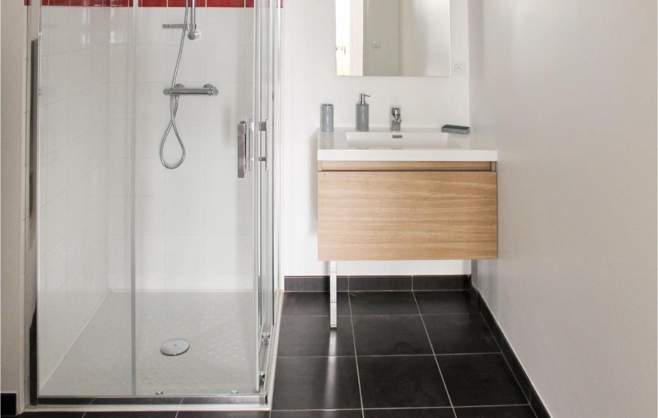 Beautiful Home In Erdeven With Kitchenette Luaran gambar