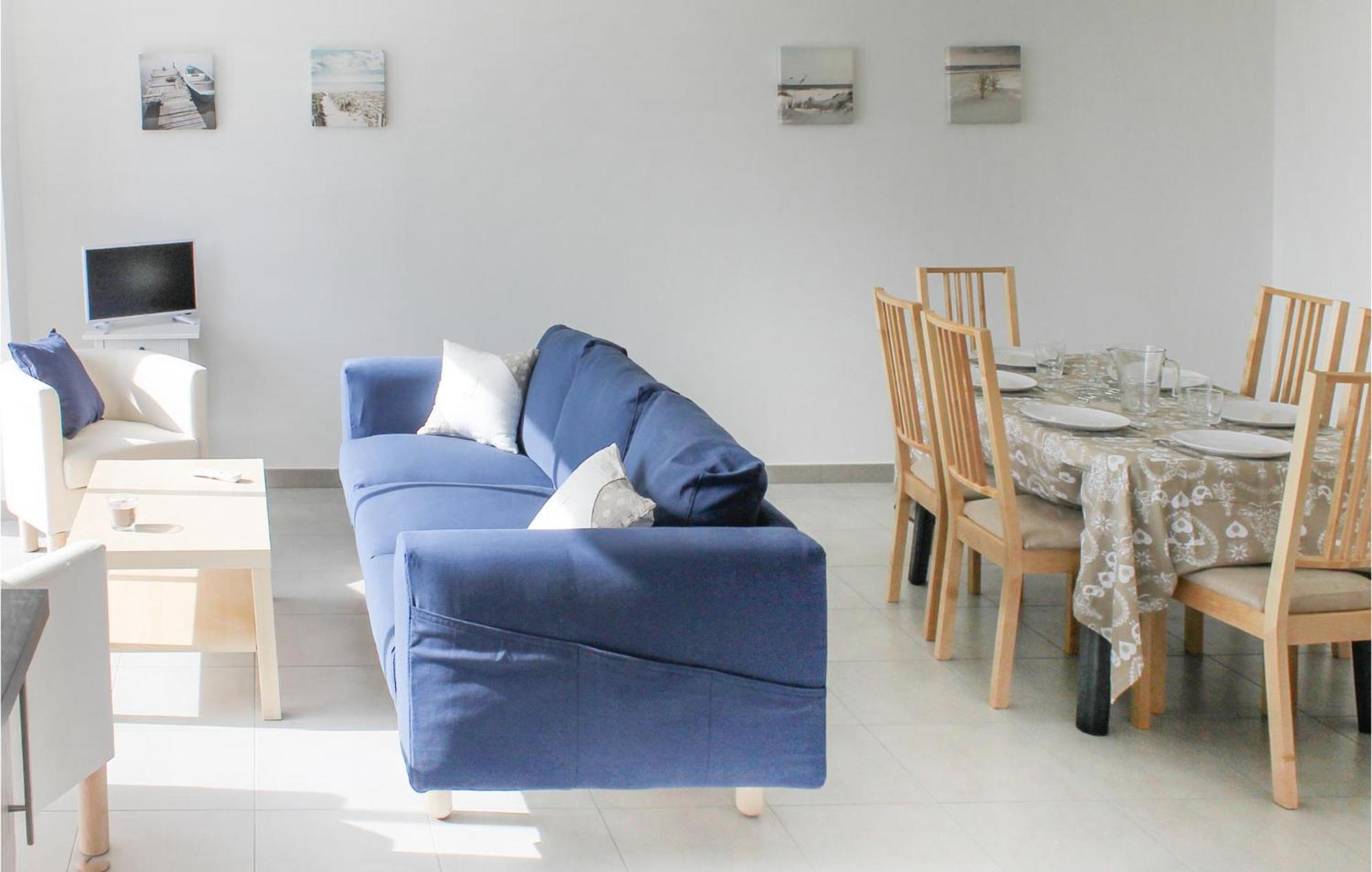 Beautiful Home In Erdeven With Kitchenette Luaran gambar